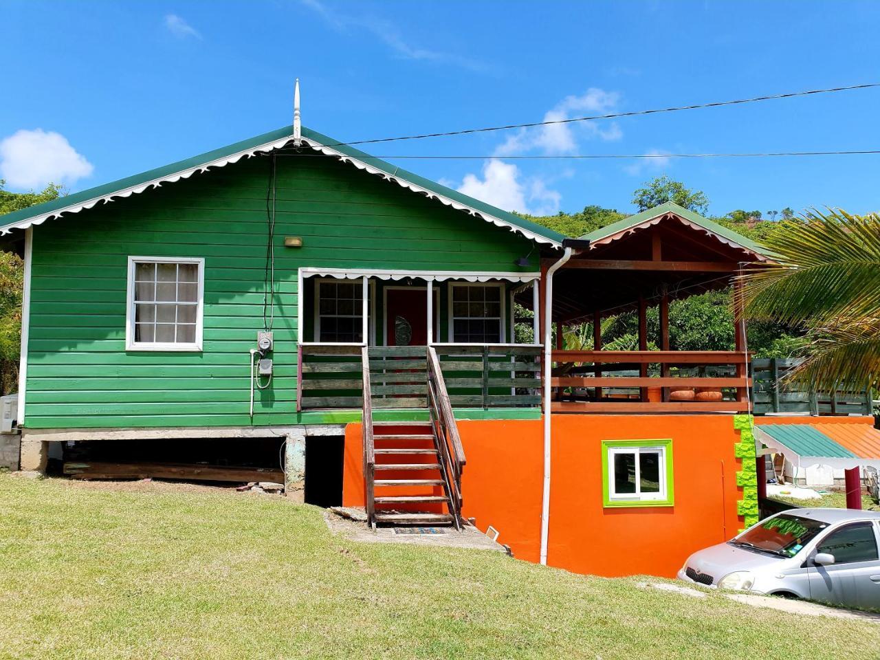 Seawind Cottage- Traditional St.lucian Style Holiday home *