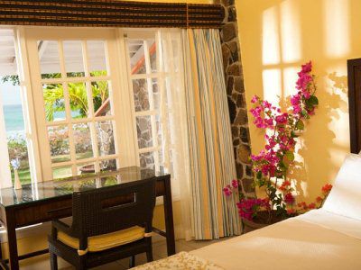 Hotel Smugglers Cove &