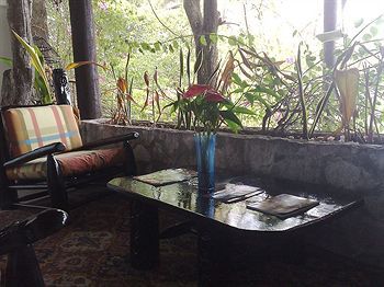 Mago Estate Hotel