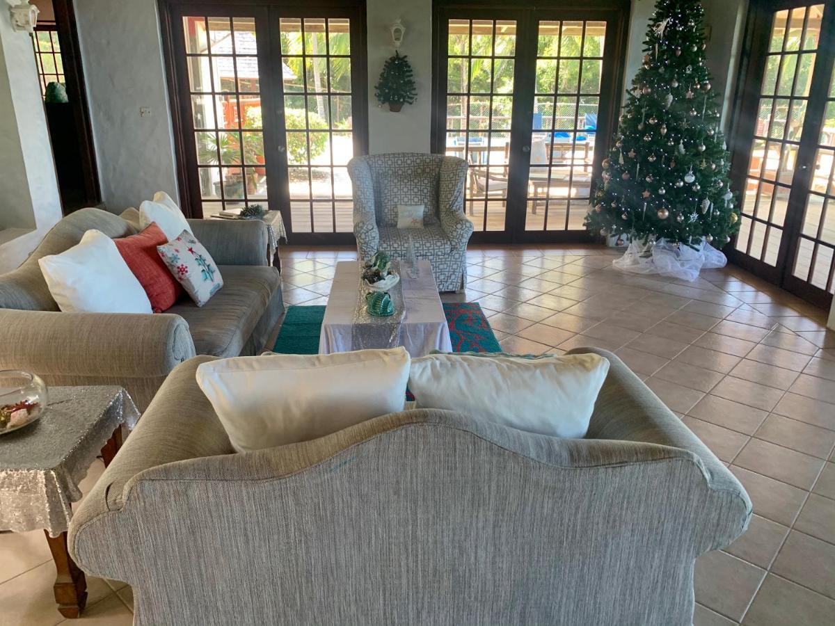 Holiday home Chateau Devaux