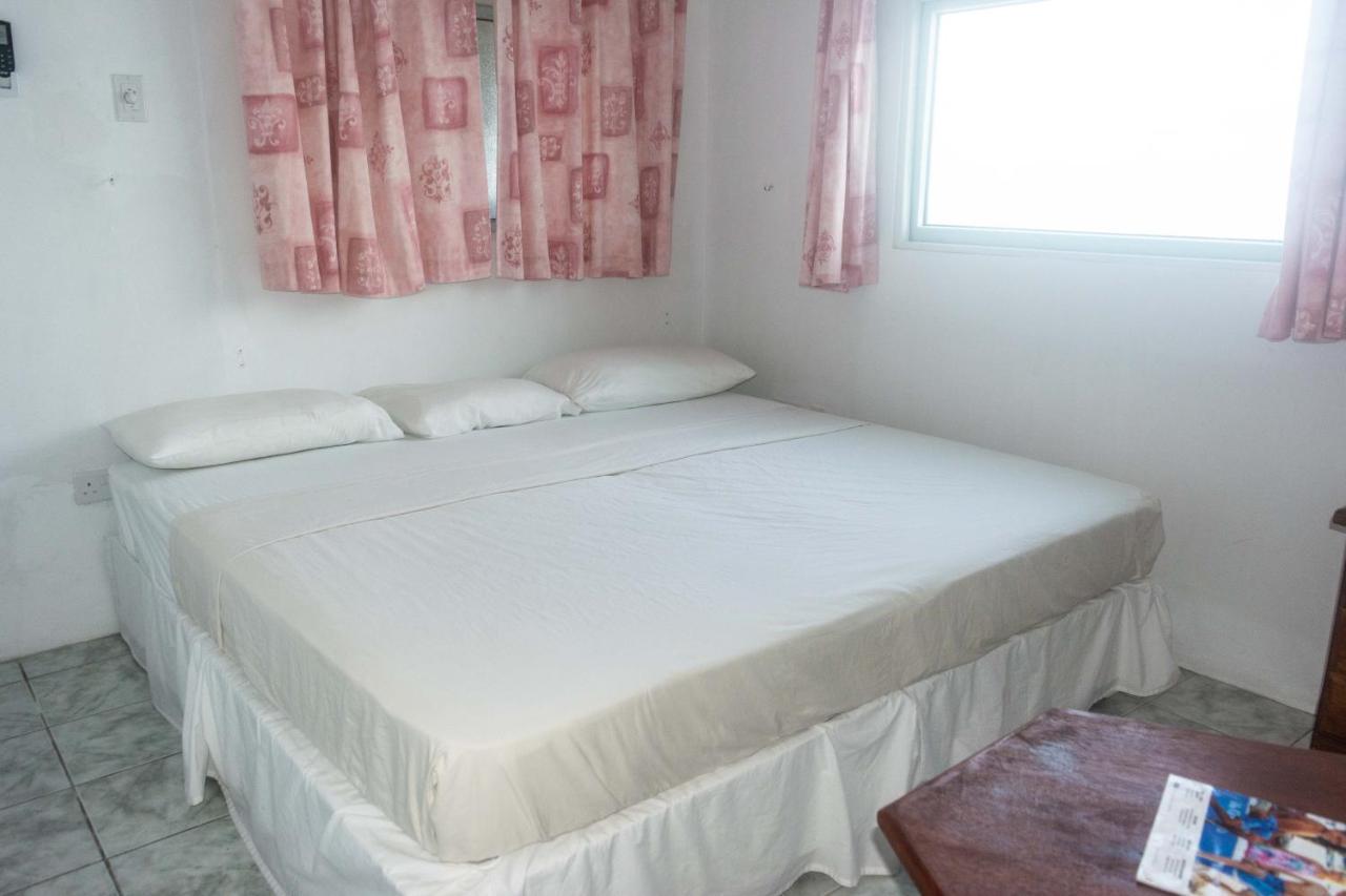 Cleopatra - Sea View Aparthotel 2*