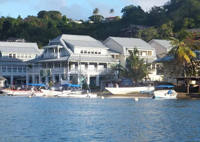 Superb Split Level Waterside Apt, Marigot Bay, St Lucia Wi