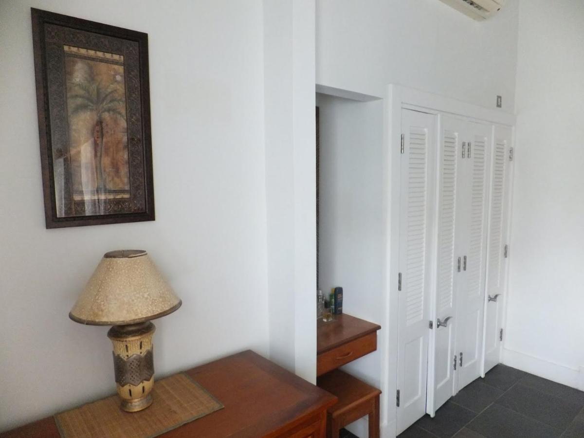Superb Split Level Waterside Apt, Marigot Bay, St Lucia Wi Castries
