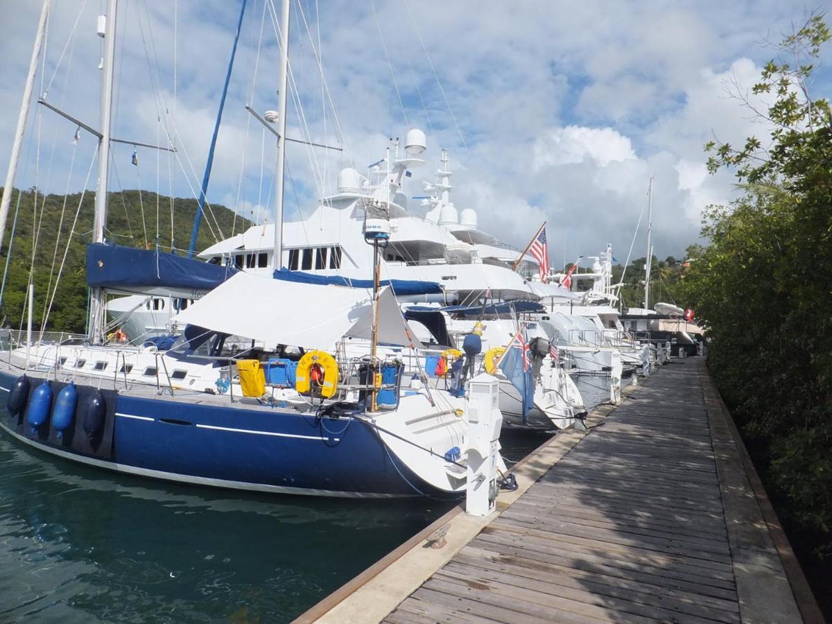Superb Split Level Waterside Apt, Marigot Bay, St Lucia Wi Apartment Castries
