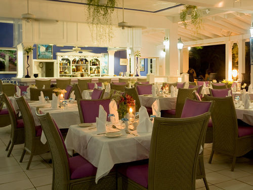 Seraphine 2* Castries