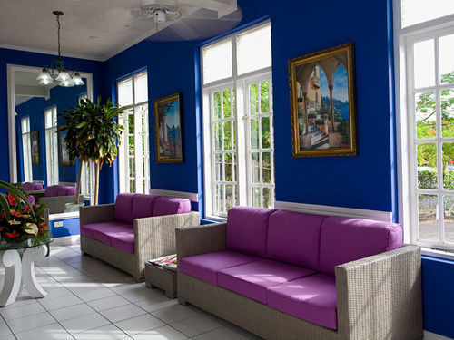 Seraphine Hotel 2*