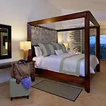 Coconut Bay Beach Resort & Spa All Inclusive
