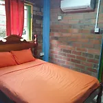 Seawind Cottage Authentic St.Lucian Accommodation Near Plantation Beach