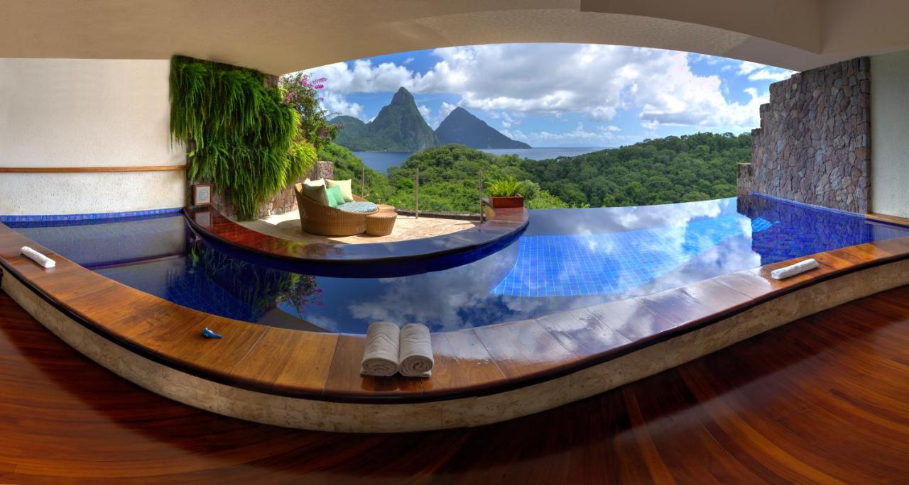 Jade Mountain Resort 5*