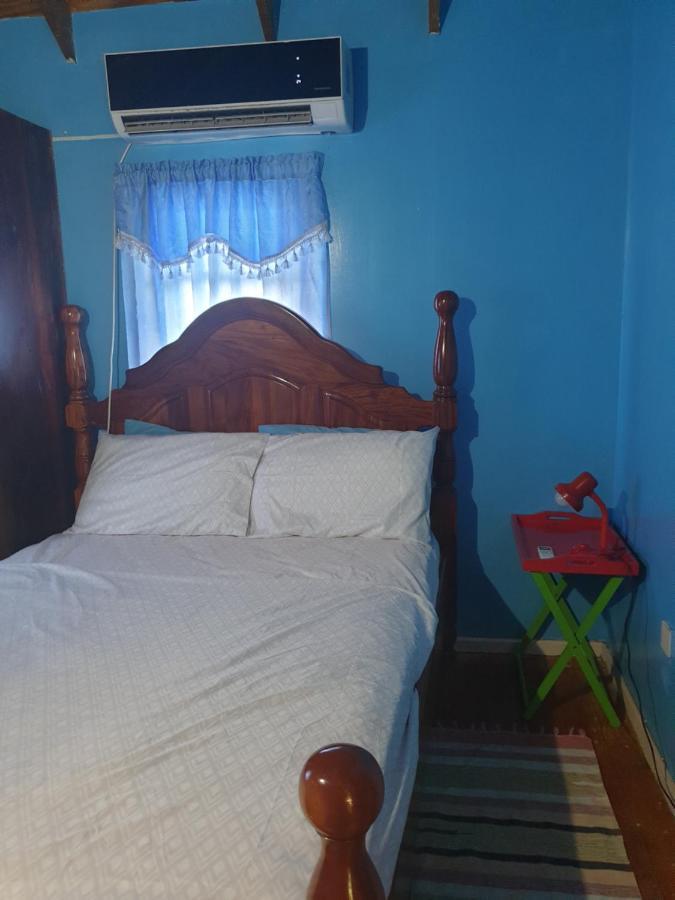 Seawind Authentic St.lucian Near Plantation Apartment Gros Islet
