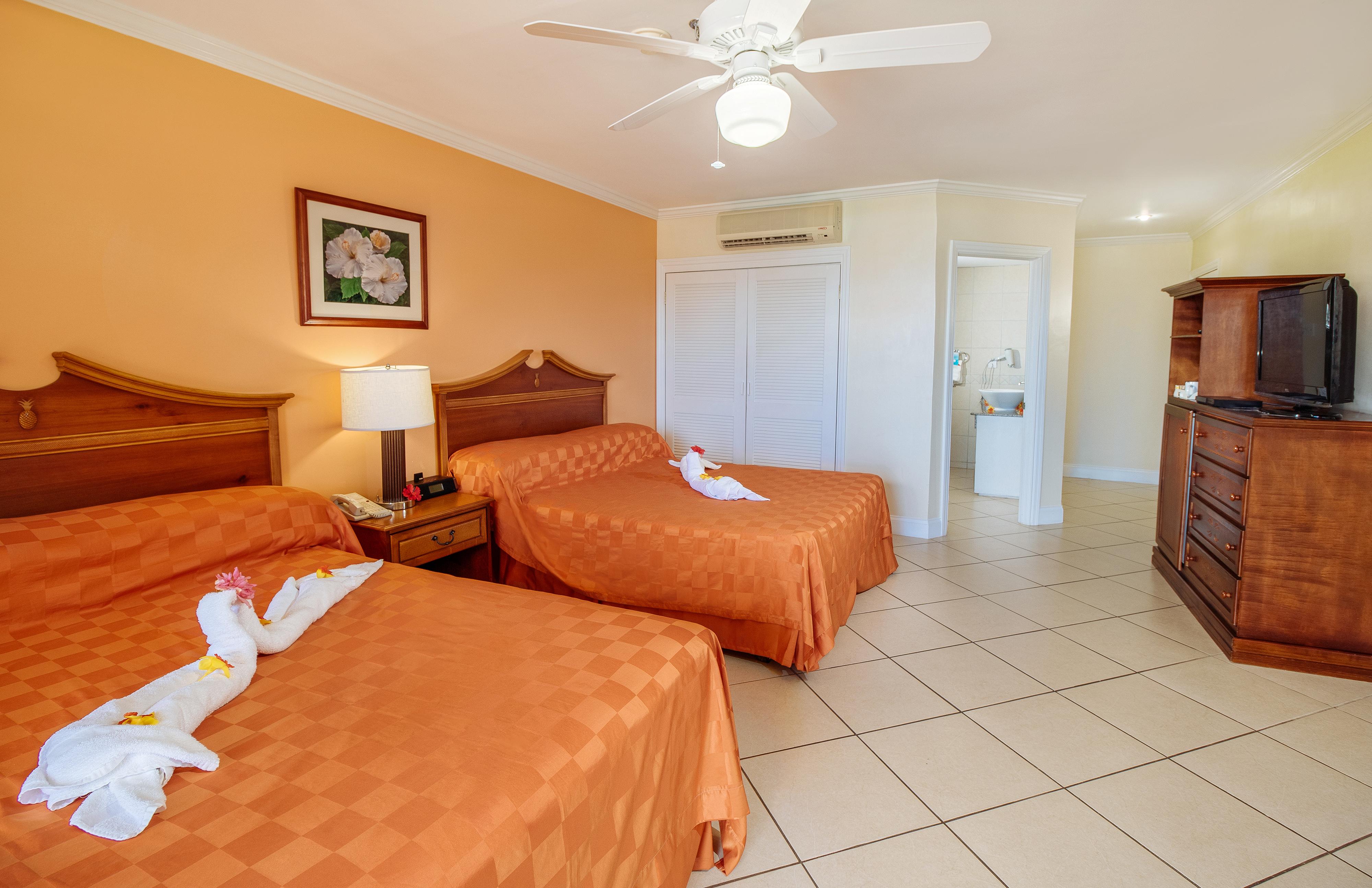 Bay Gardens & Gros Islet