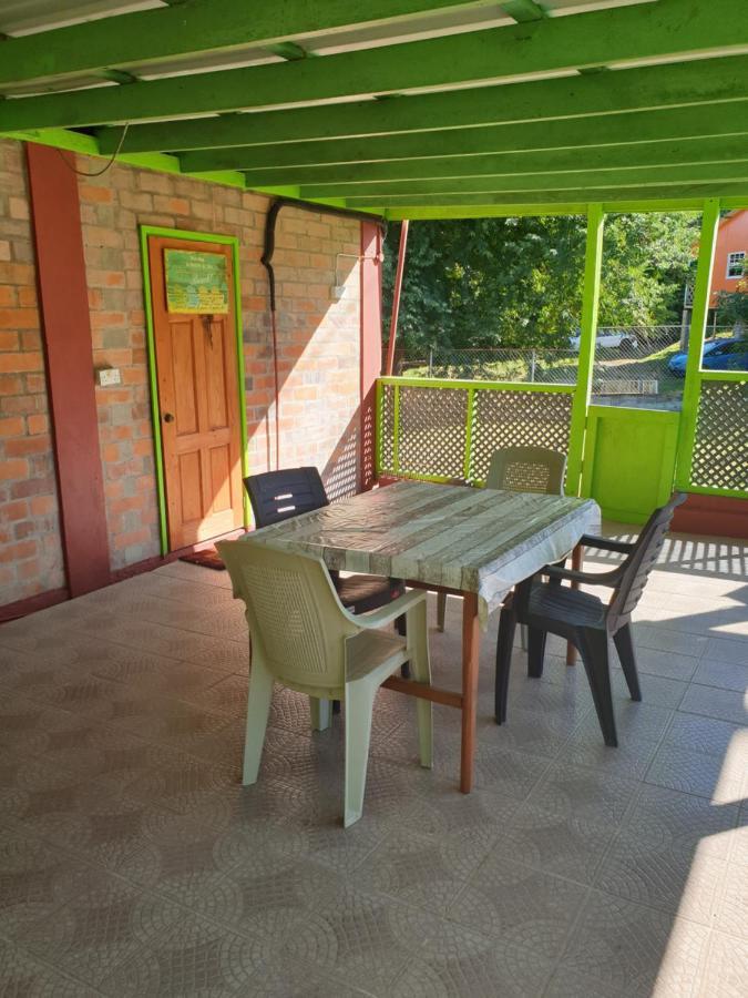 Seawind Authentic St.lucian Near Plantation Apartment