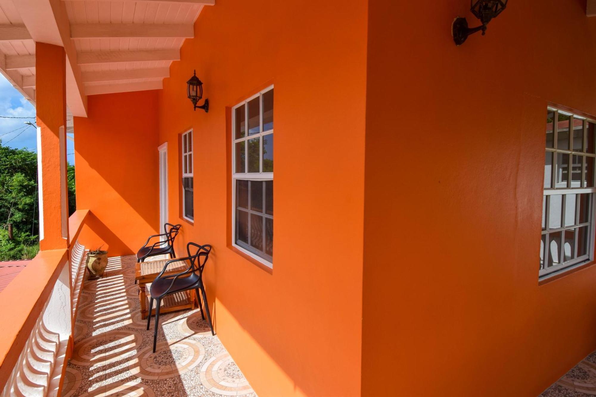 Frenz Guest house Soufriere