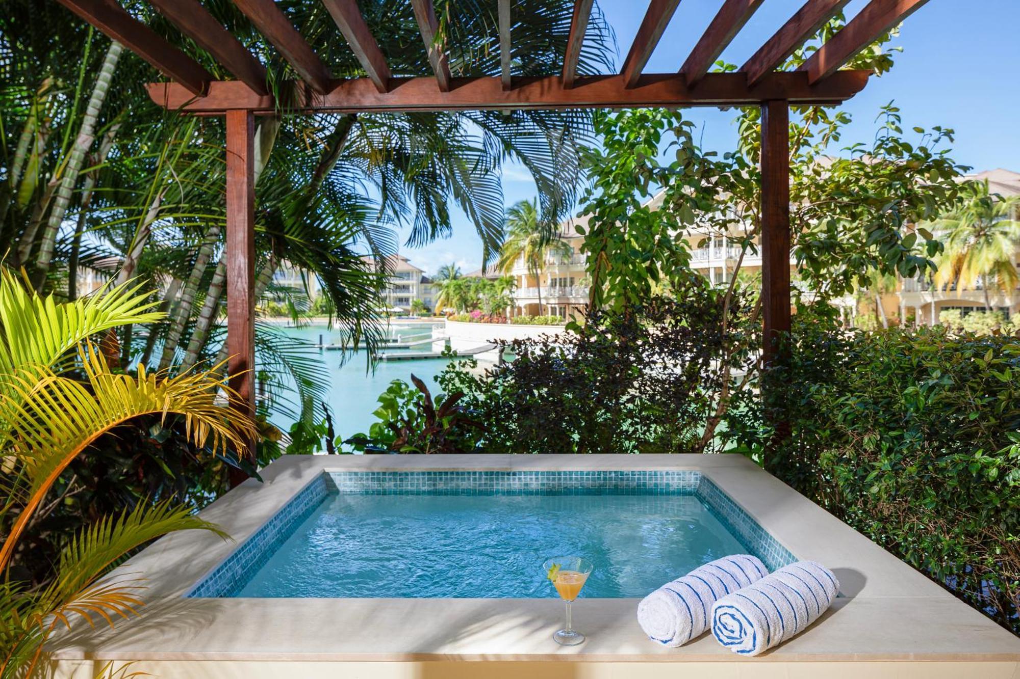 Hotel The Landings And -
