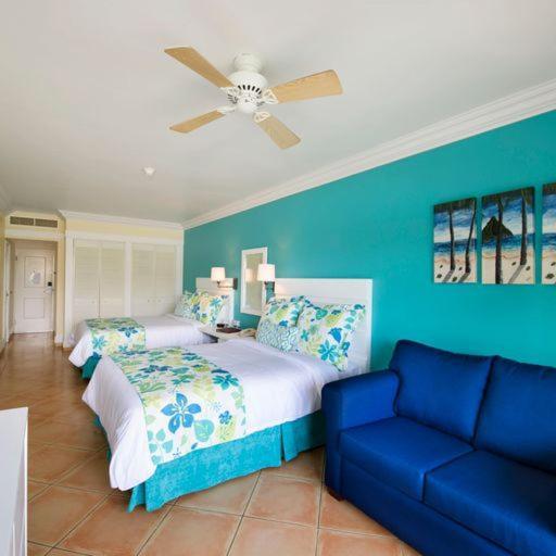 Coconut Bay & 4*
