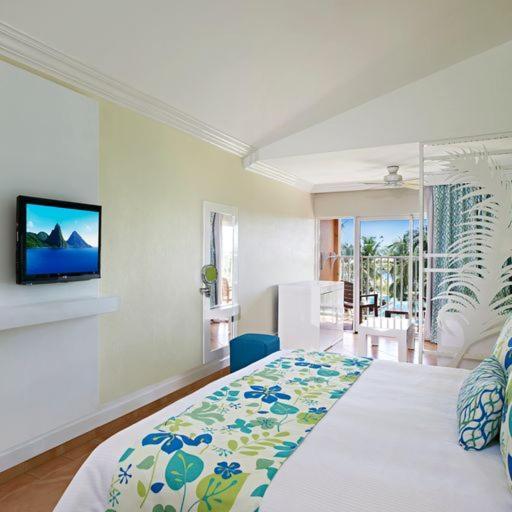 Coconut Bay & Vieux Fort