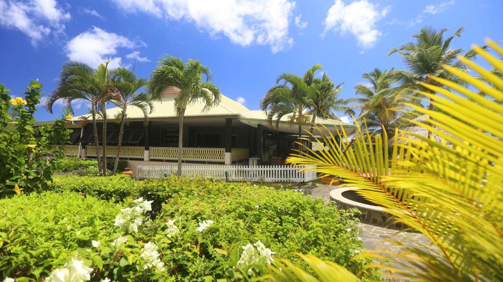Coco Palm Resort 3*
