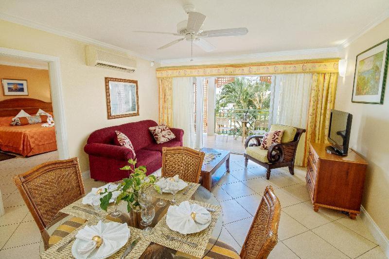 Resort Bay Gardens &