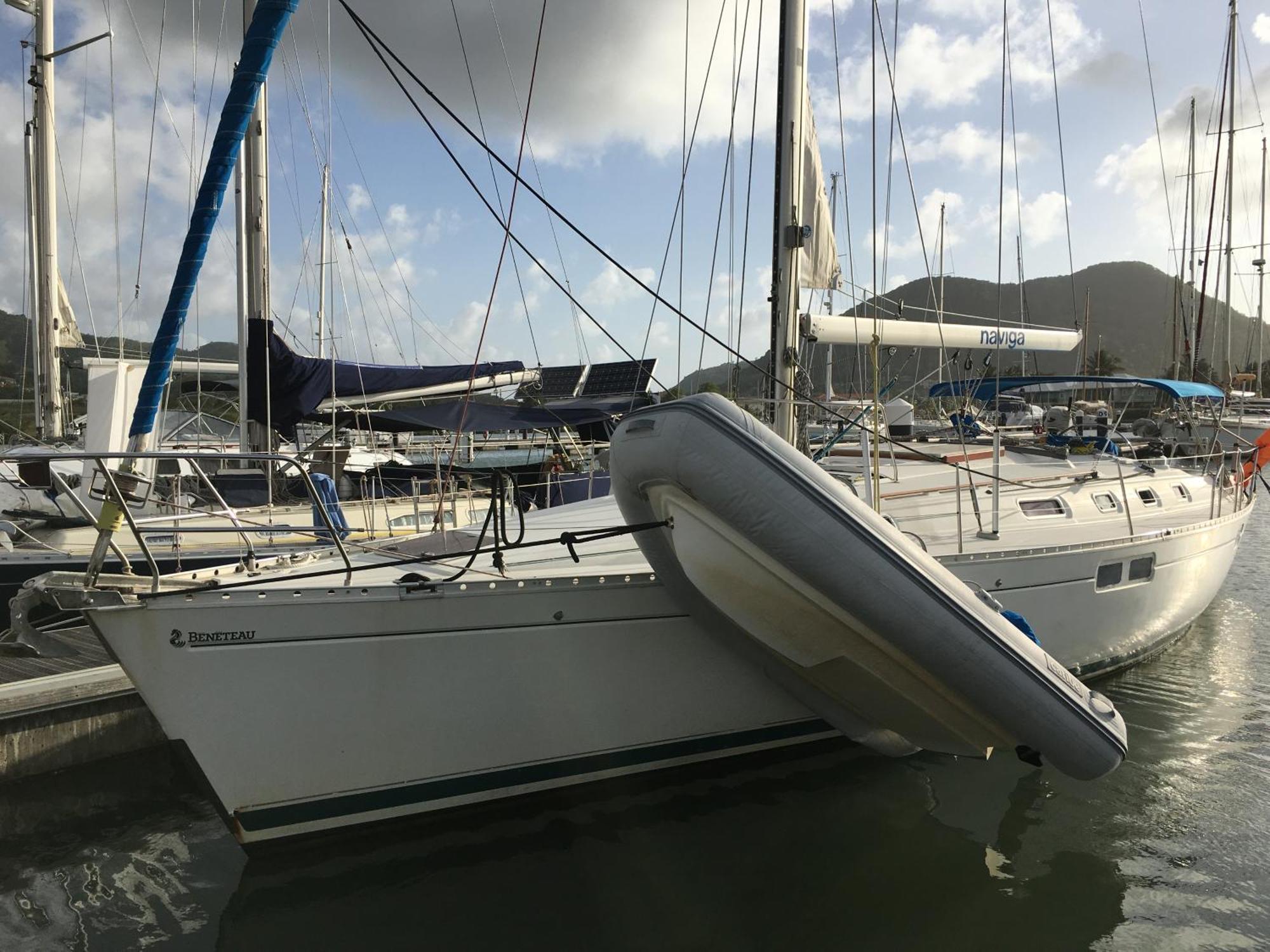 Botel Private Yacht, Day Sail And Houseboat Gros Islet