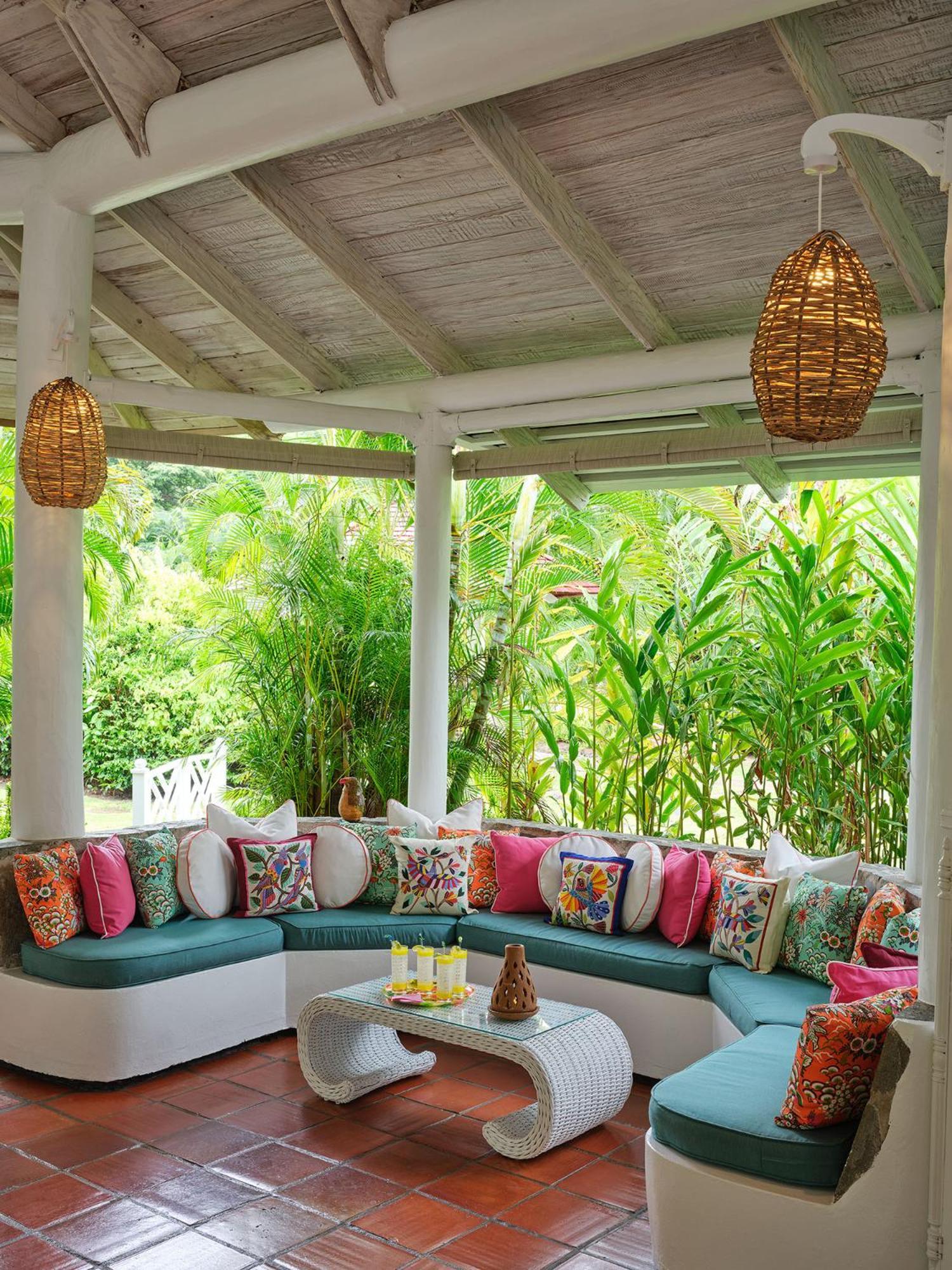 Hotel East Winds St. Lucia 4*