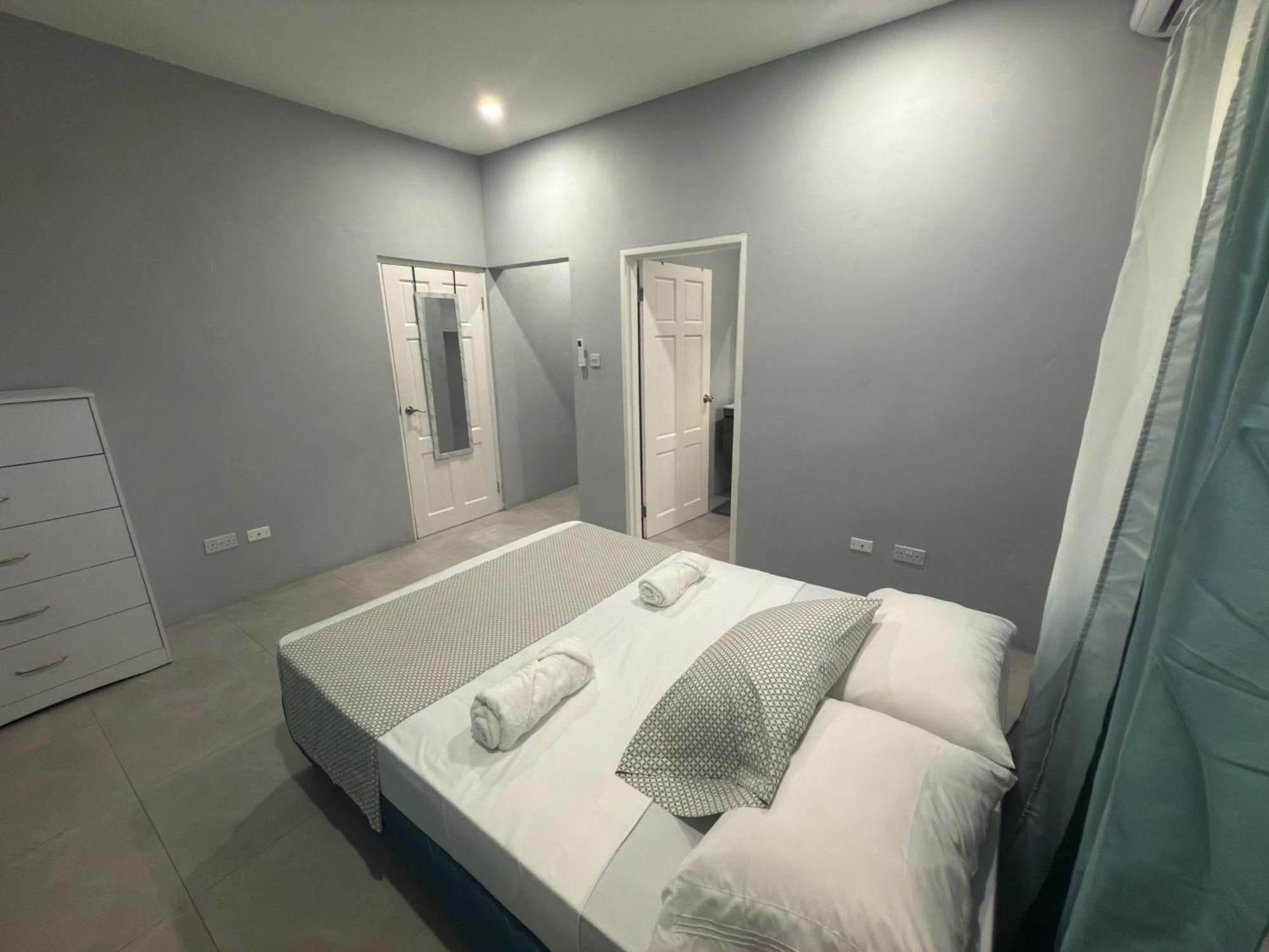 Hilltop Unit #2 Gros Islet