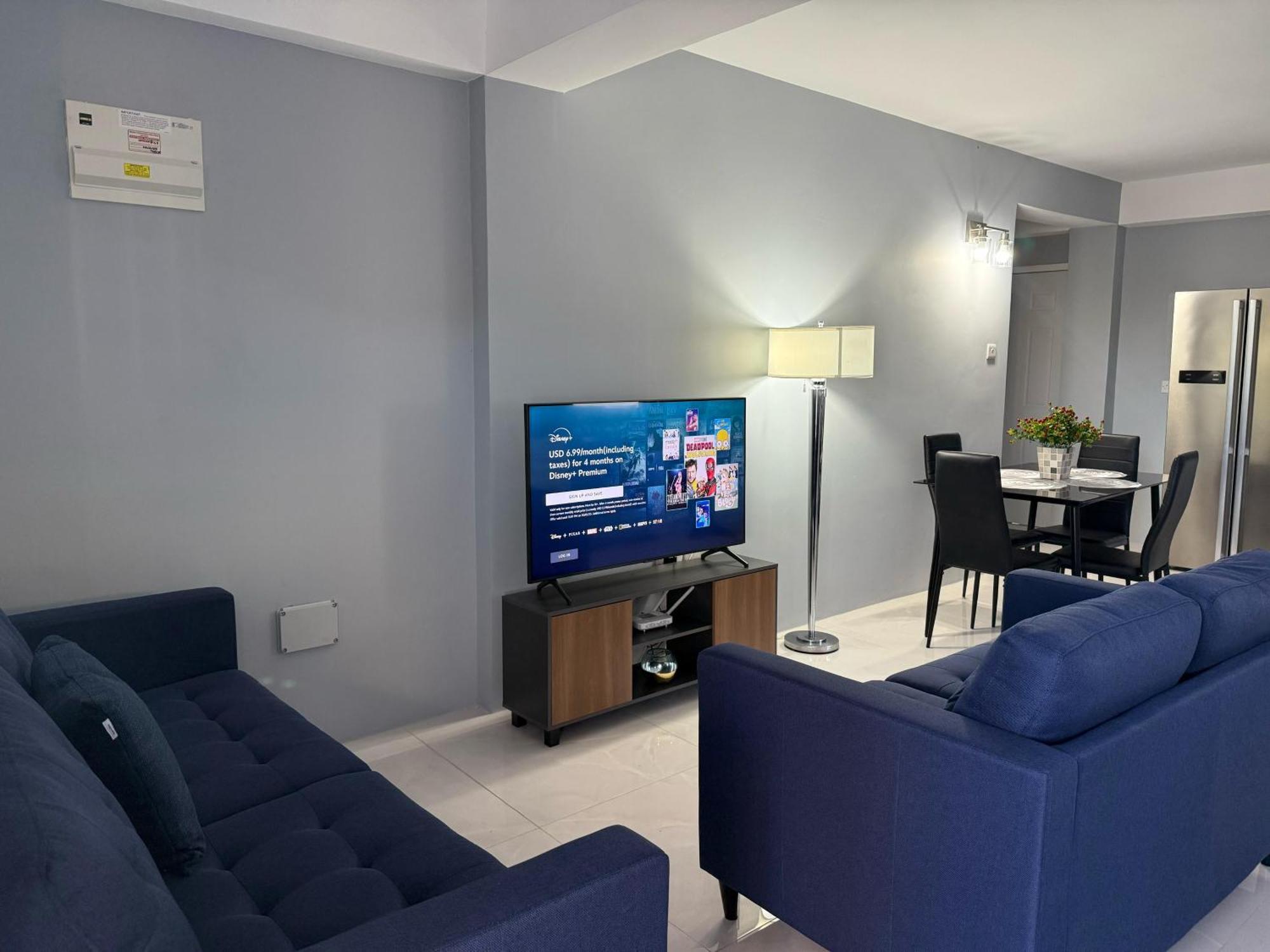 Apartment Hilltop Unit #3 *