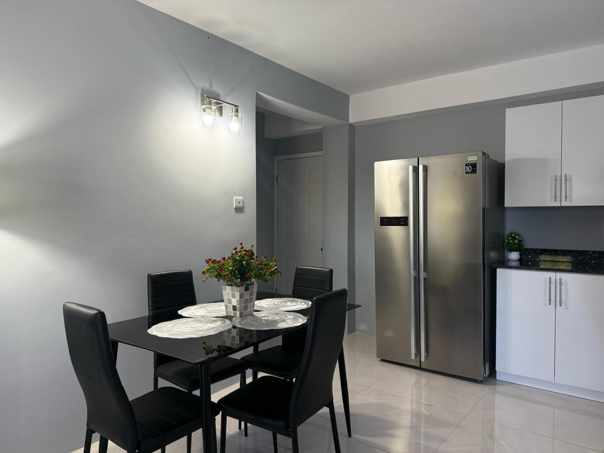 Hilltop Unit #3 Apartment Gros Islet