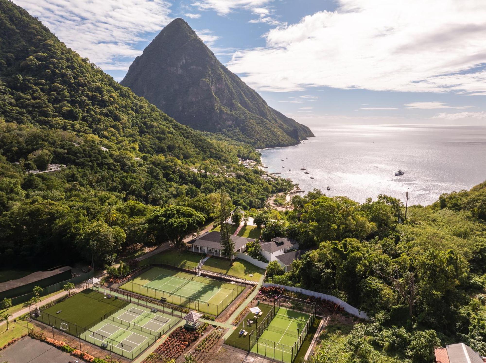 Resort Sugar Beach, A Viceroy 5*