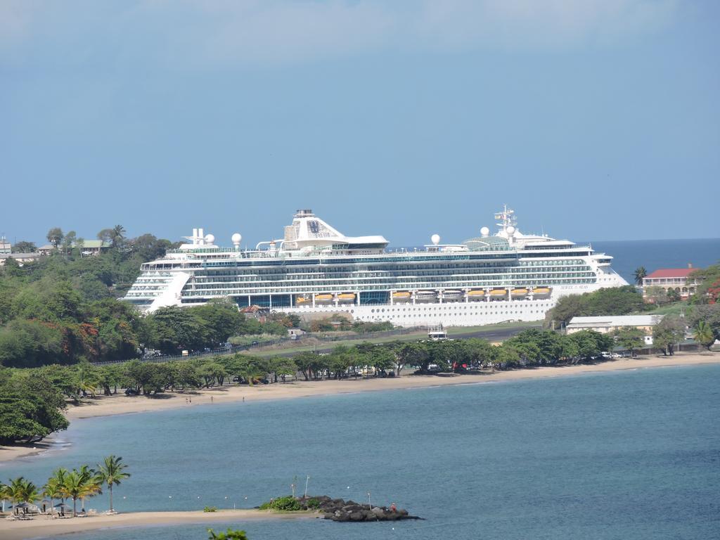 Amazing View * Castries