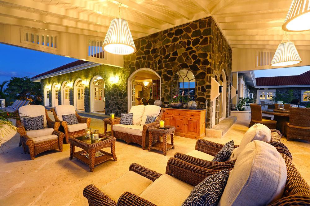 Atlantis Hotel