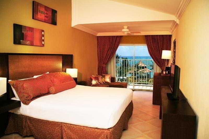 Resort Coconut Bay &