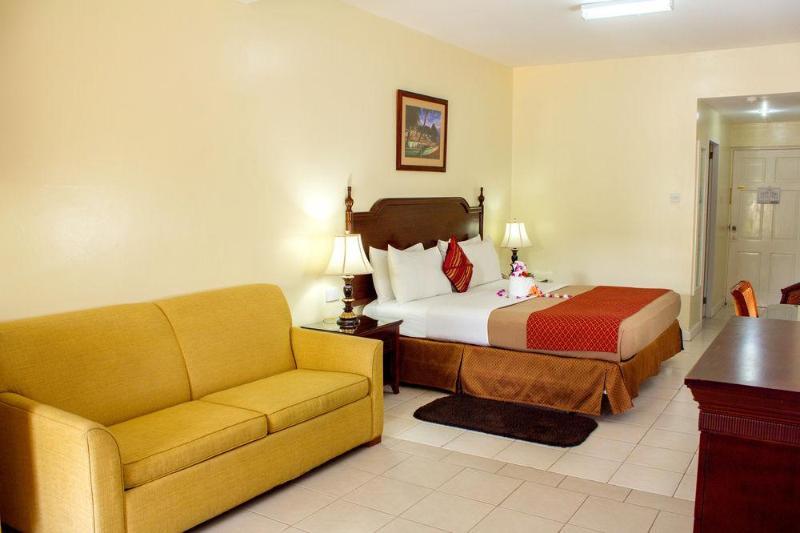 Hotel Bay Gardens 3*