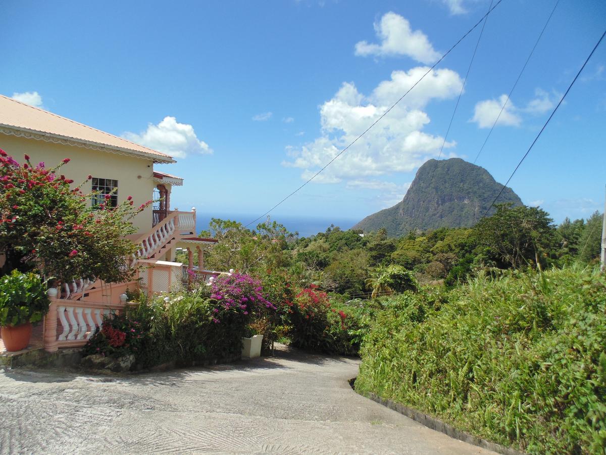 Piton Vista Villa *