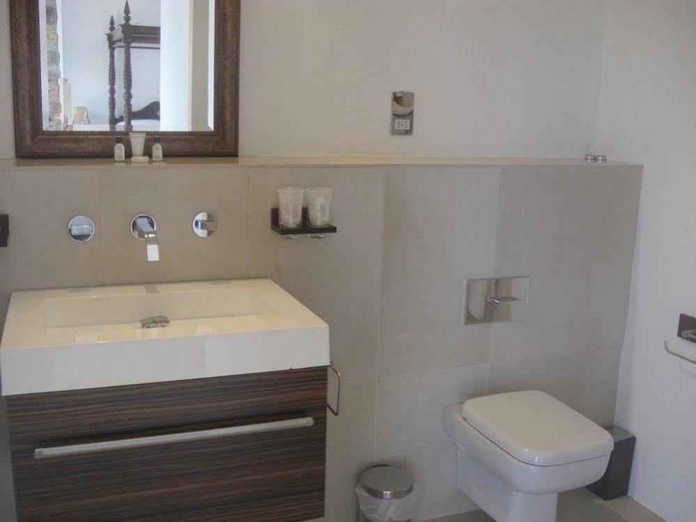 Palms Luxury Hotel