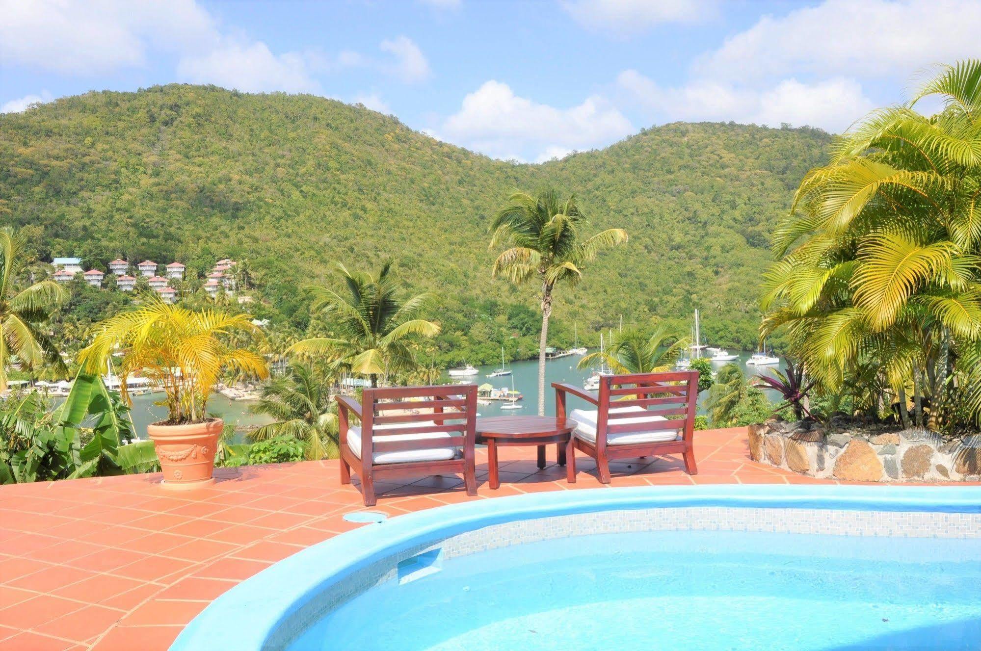 Palms Luxury Hotel 3*
