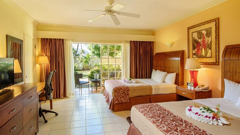 Bay Gardens Hotel 3*