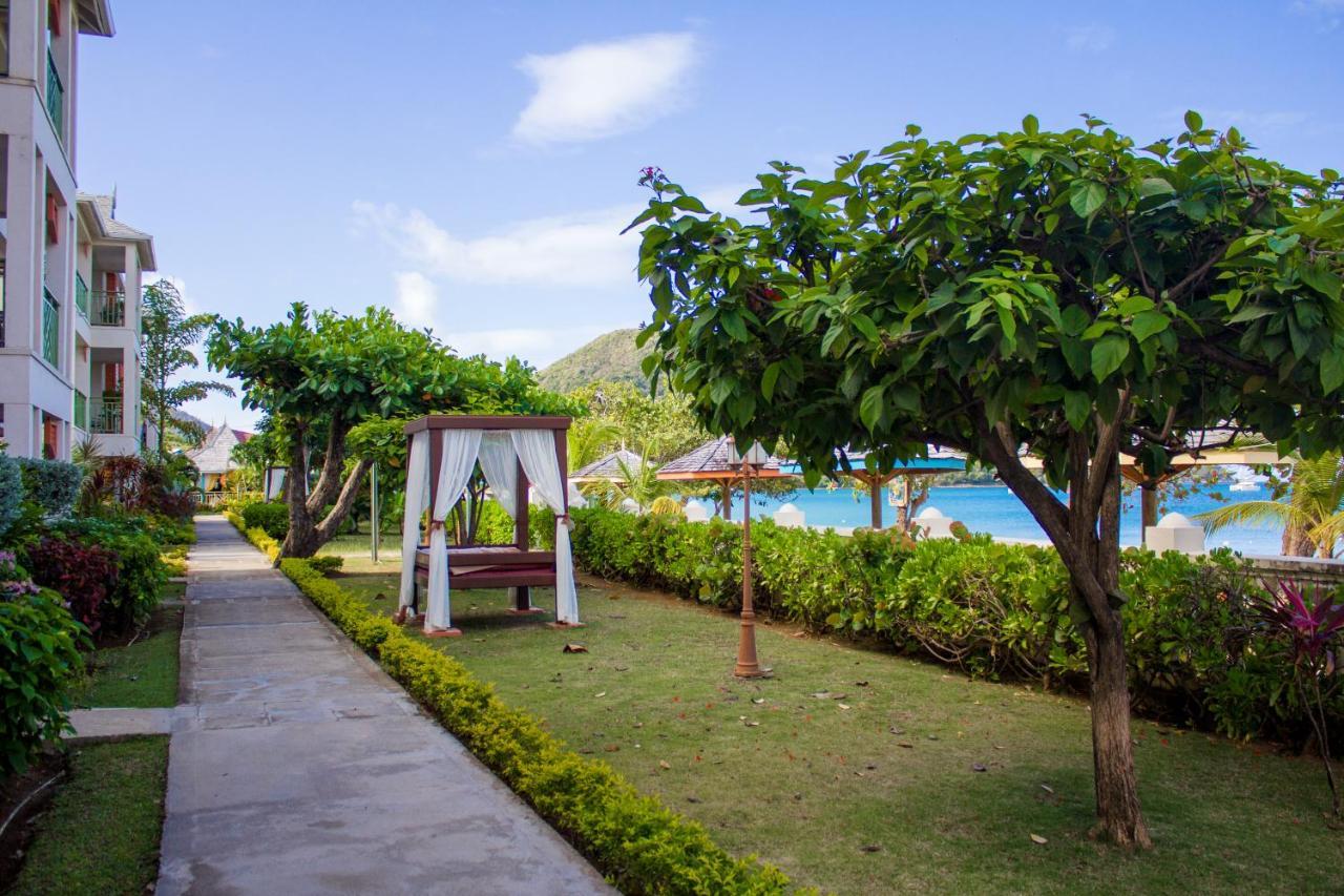 Bay Gardens & Gros Islet