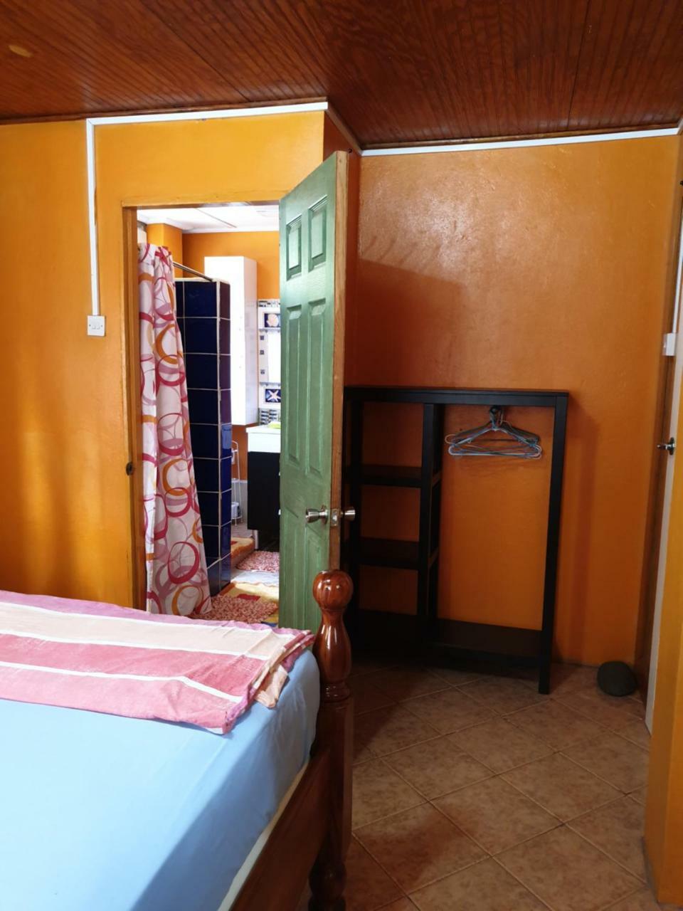 Seawind Authentic St.lucian Near Plantation Gros Islet