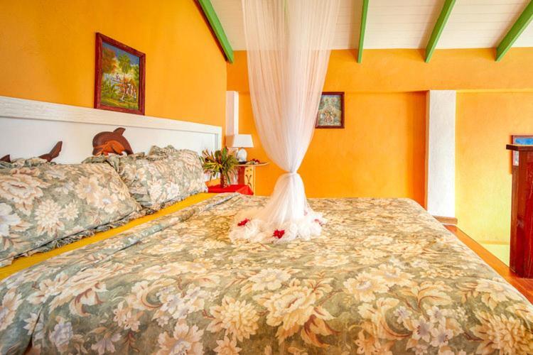 Des Pitons Hotel *