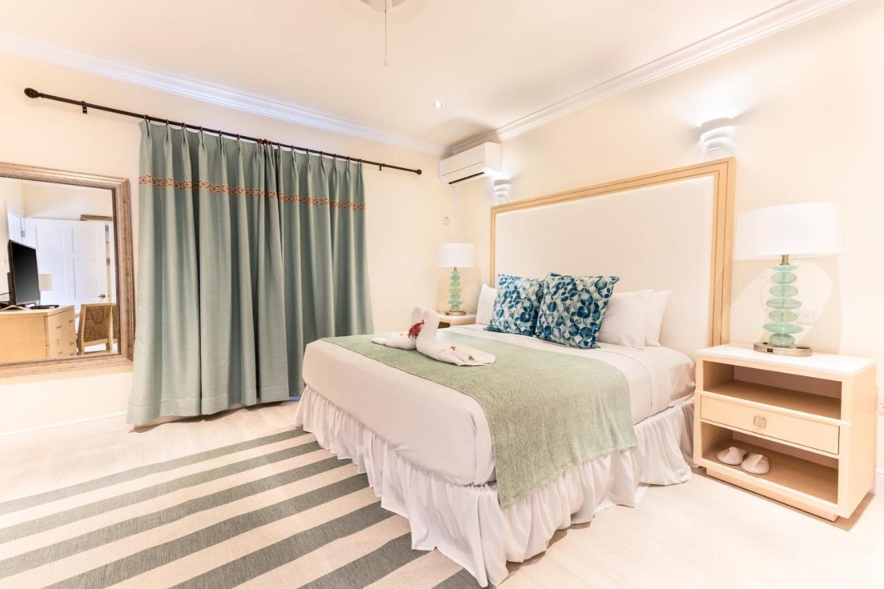 Resort Bay Gardens & 4*